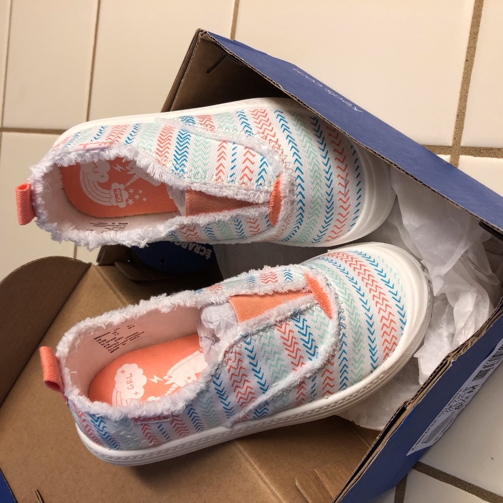 Stride Rite Girls, K-Breaker 8.5 Medium New in box